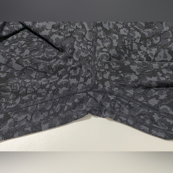 Lululemon HR Align Leggings - Picture 5 of 15